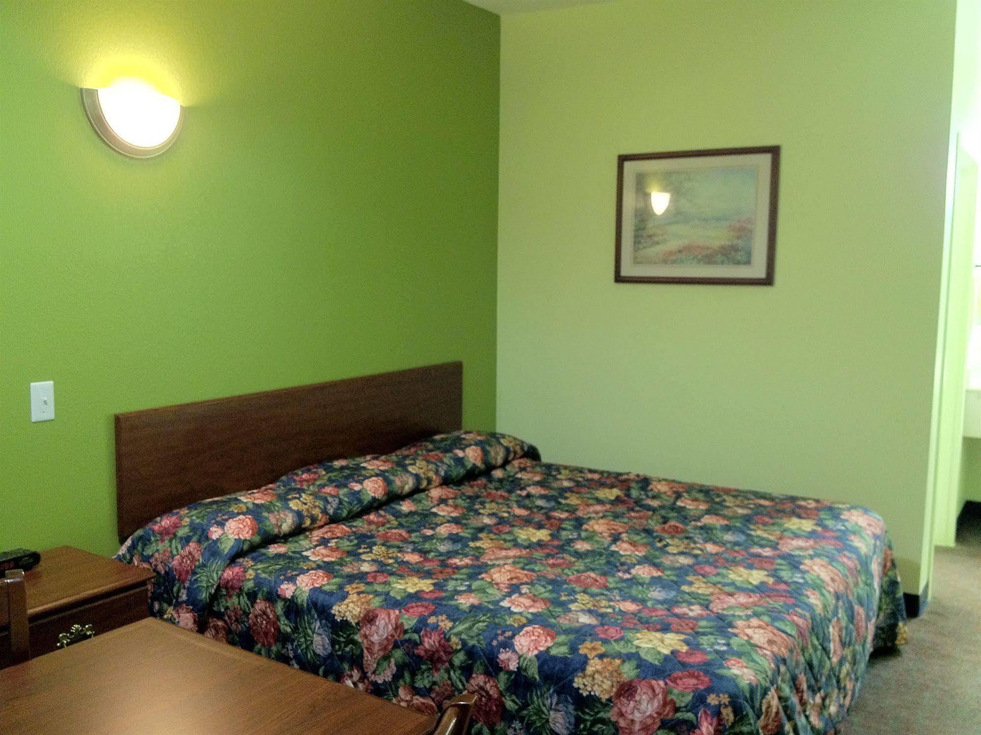 Rusk Weston Inn & Suites المظهر الخارجي الصورة