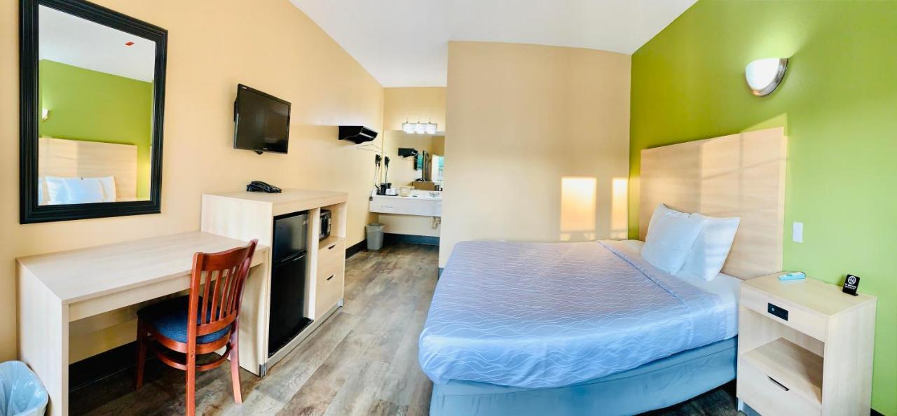Rusk Weston Inn & Suites المظهر الخارجي الصورة