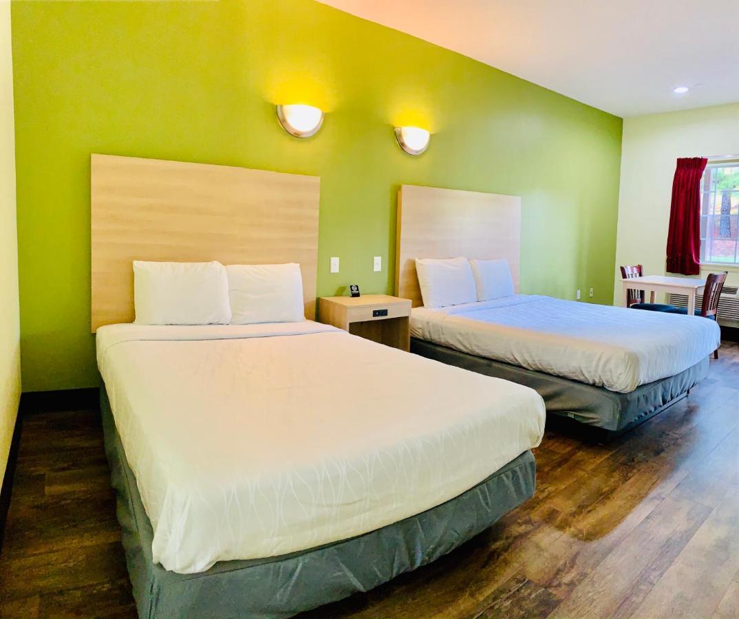Rusk Weston Inn & Suites المظهر الخارجي الصورة