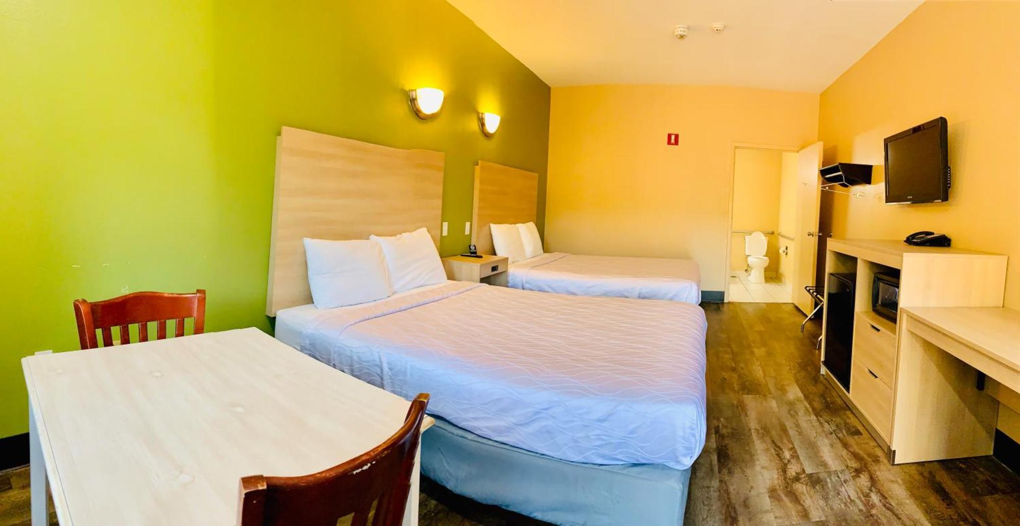 Rusk Weston Inn & Suites المظهر الخارجي الصورة